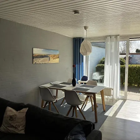 Holiday home Friesische Freiheit Tossens